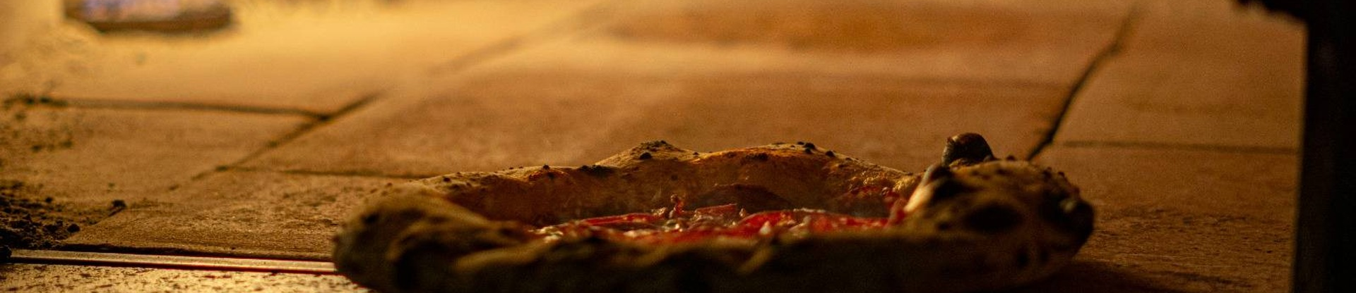 Tücs Napoli - Restaurant  în Târgu Mureş