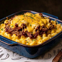 Pulled Pork Mac & Cheese 400 g MAC & CHEESE  la Rexo LunchBox din Târgu Mureş