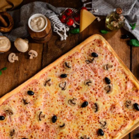 Party Capriciosa - 1.550g Pizza Party la Bada Bing din Târgu Mureş