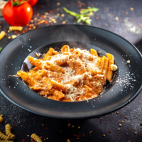 Pollo Rose 400 g PASTE  la Rexo LunchBox din Târgu Mureş