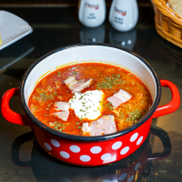 Supa varza cu afumatura (lucicos)/paine/desert Supe la Omamix din Târgu Mureş