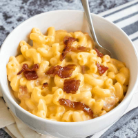 Bacon Mac & Cheese 400 g MAC & CHEESE (NOU !) la Rexo LunchBox din Târgu Mureş