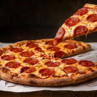 Chorizo 550 g PIZZA STANDARD 32 cm  la Rexo LunchBox din Târgu Mureş