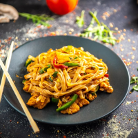 Pad Thai Noodle Box 400 g SPICE OF ASIA la Rexo LunchBox din Târgu Mureş
