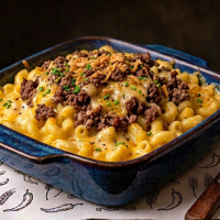 Burger Mac & Cheese 400 g MAC & CHEESE  la Rexo LunchBox din Târgu Mureş