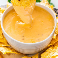 Sos Smokey Cheddar 80 g NEW !! TEX-MEX FIESTA  la Rexo LunchBox din Târgu Mureş