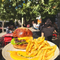 Double Smash Cheeseburger 530 g BURGER la J'ai Bistrot din Târgu Mureş