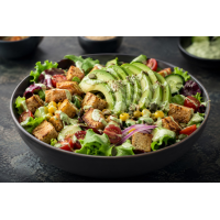 Avocado Tofu Crunch Vegetarian Salads la Fresh District din Târgu Mureş
