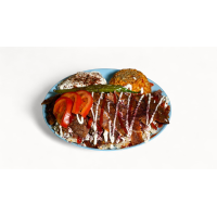Iskender vită la farfurie Meniu turcesc la Turkish Steak House Restaurant din Târgu Mureş