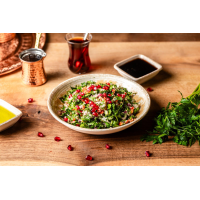 Tabbouleh Salata la Pelit Turkish Cuisine din Târgu Mureş