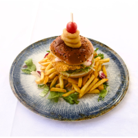 Burger Crispy Burgeri la La Unchiu Teo din Târgu Mureş