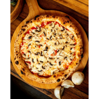 Funghi Pizza la Dolce Vita din Târgu Mureş