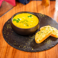 Chunky Chicken Soup 350 g Supe la Soup Bar din Târgu Mureş