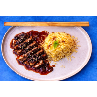 Duck Tamarind cu orez prajit Wok House Specialties la Wok House din Târgu Mureş