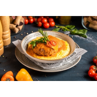 Ossobuco cu mămăligă BUCĂTĂRIA CASEI la Restaurant Studio Pizzerie din Târgu Mureş