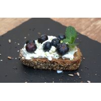 Blueberries and Cream 100 g Bruschetta Selection la Soup Bar din Târgu Mureş