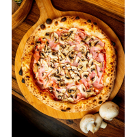 Prosciutto Funghi Pizza la Dolce Vita din Târgu Mureş